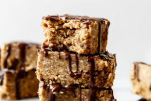 Mini Peanut Butter Protein Bars
